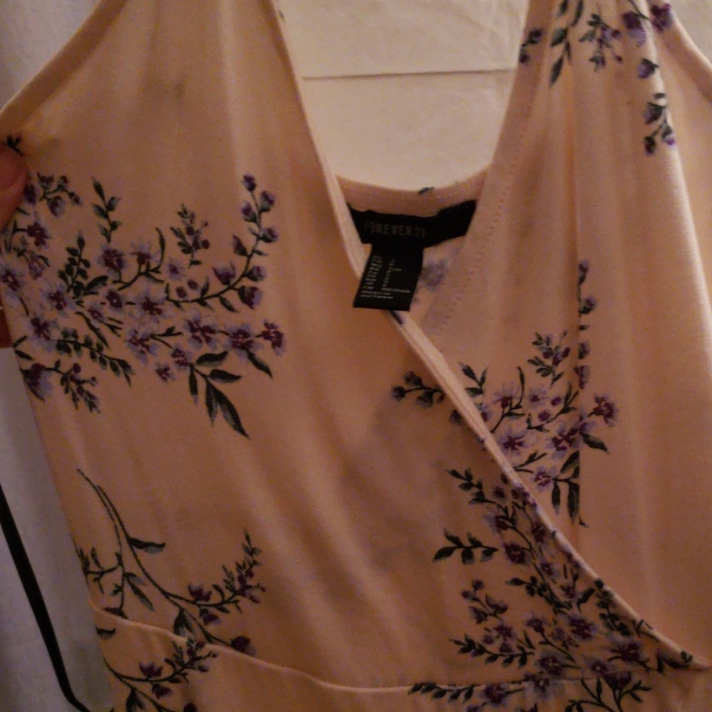 Dress - Picture 2 of 6